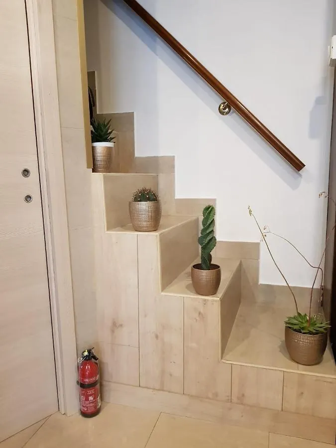 La Dolce Vita Hotel Milan